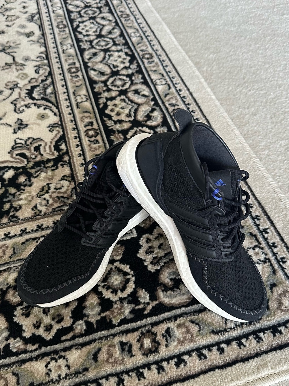 adidas Black and White Men's Running Shoes